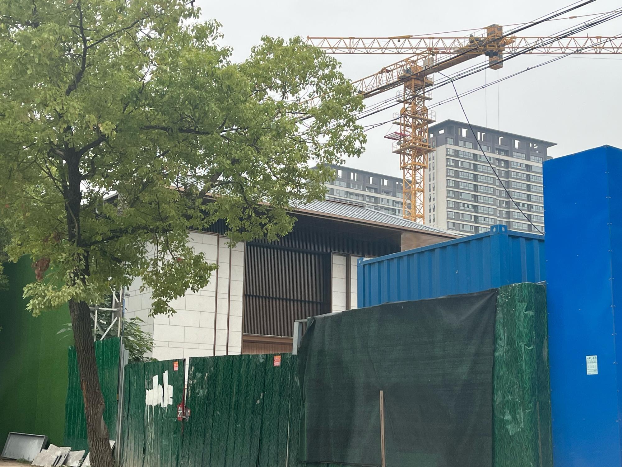 扬州蝶湖院售楼处建设基本完成，预计本月将对外开放